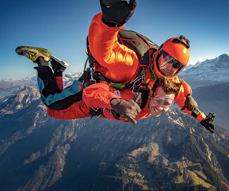 Skydiving in Interlaken