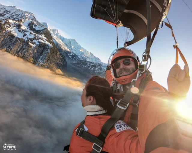 skydive swiss alps bucket list